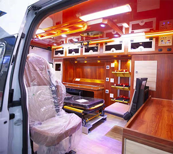 凤城市车辆内部展示